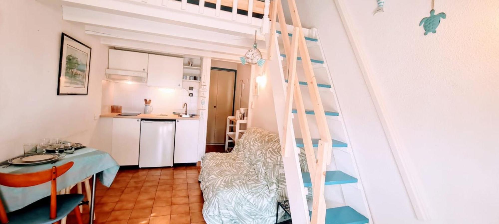 Apartamento Cosy Studio Just A Stone'S Throw From The Beach Sainte-Maxime Exterior foto